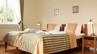 Отели типа «постель и завтрак» Villa Stella Maris Мендзыздрое Двухместный номер Делюкс с 1 кроватью-1